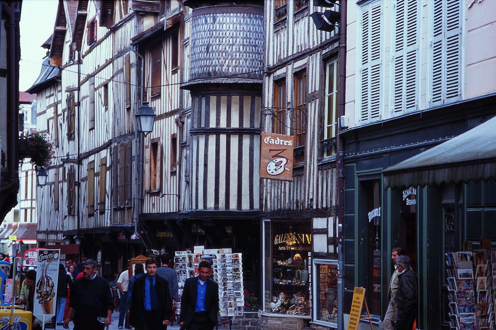 B&B Hotel Troyes Centre Exterior foto